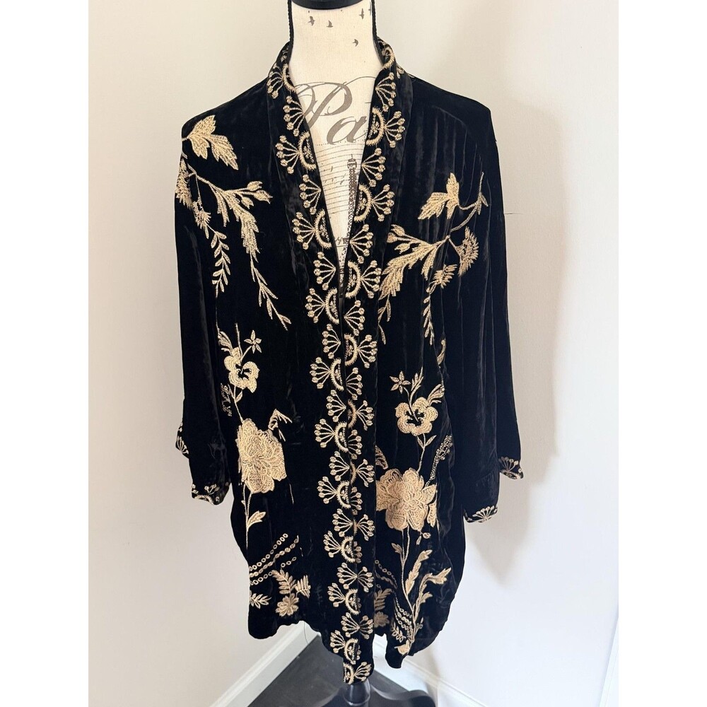 Johnny Was Kimono Jacket Womens Large Black Velvet Floral Embroidered Boho - Picture 8 of 10
